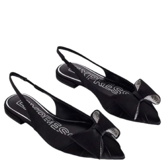 Express Shoes - EXPRESS Cute Satin Flats. Size 9. (8 1/2 Ok) Pretty Bling Bow Front